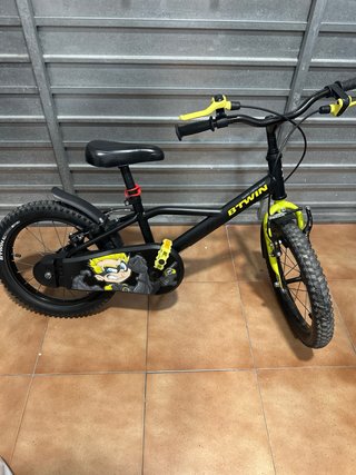 Bicicleta BTWIN 16 Dark Hero 500