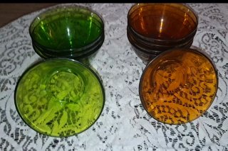 Tara!! 9 Cuencos/tazones Duralex ámbar y verde