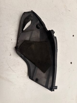 Tapa Bajo Asiento Izquierdo Honda CB Hornet 600 09