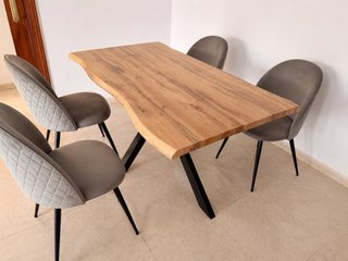Mesa de comedor madera y metal