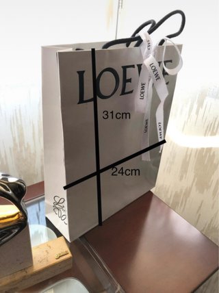 Bolsa Loewe Blanca y negra