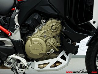 DUCATI MULTISTRADA V4 S