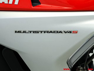 DUCATI MULTISTRADA V4 S