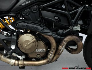 DUCATI MONSTER 821 DARK