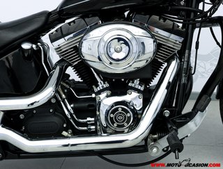 HARLEY-DAVIDSON SOFTAIL BLACKLINE