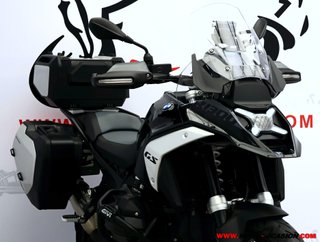BMW R 1300 GS TRIPLE BLACK