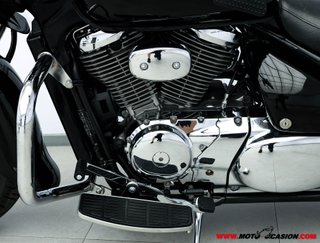 SUZUKI INTRUDER C 800 -A2-