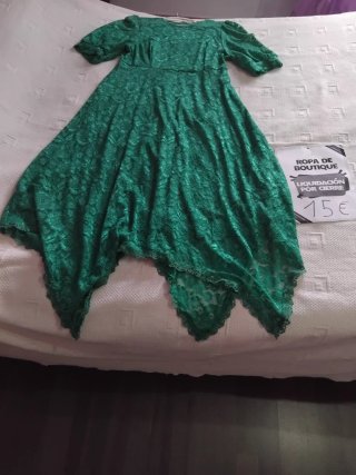 Ropa variada para mujer