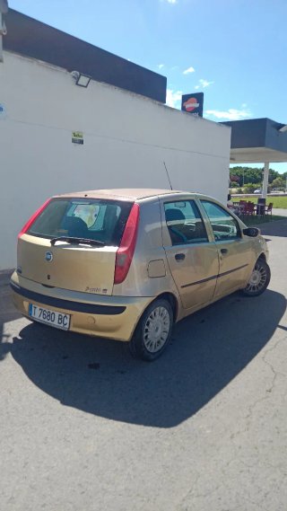 FIAT Punto 2000