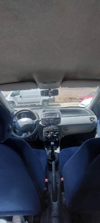 FIAT Punto 2000