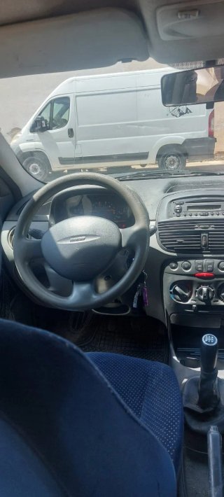 FIAT Punto 2000