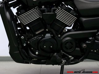 HARLEY-DAVIDSON STREET 750 -A2-