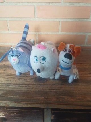 Lote Peluche Mascotas Película