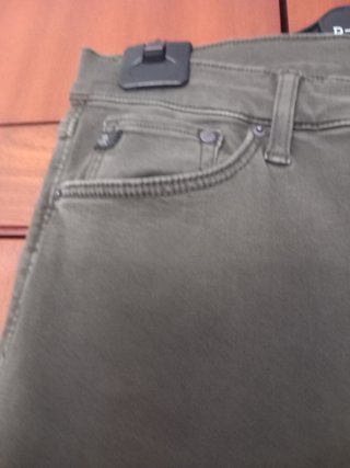 Pantalón vaquero gris