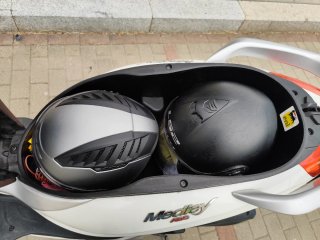 Piaggio Medley 125 ABS - con revisión e ITV hecha