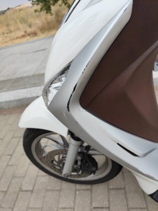 Piaggio Medley 125 ABS - con revisión e ITV hecha