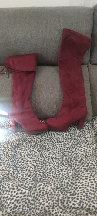 Botas altas rojas