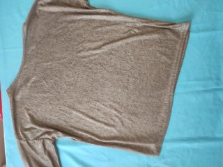 Camiseta dorada manga larga talla M