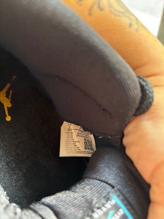 Jordan nere lucide sneakers buone condizioni