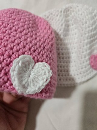 Pack 2 gorritos de bebé hechos a mano/ 0-3 meses