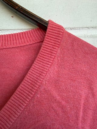 Sueter cuello pico salmón GANT talla 2XL