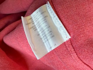 Sueter cuello pico salmón GANT talla 2XL
