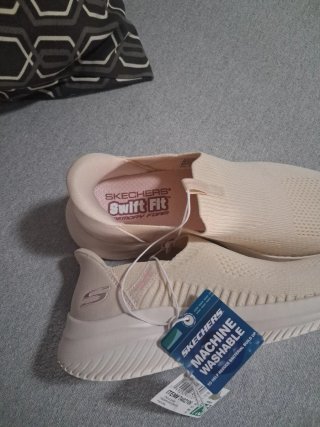 Skechers Beige Talla 37.5