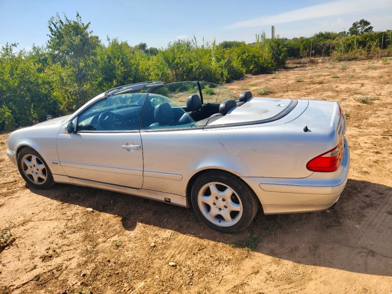 Mercedes-Benz  CLK 2000 - foto 1