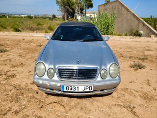 Mercedes-Benz  CLK 2000