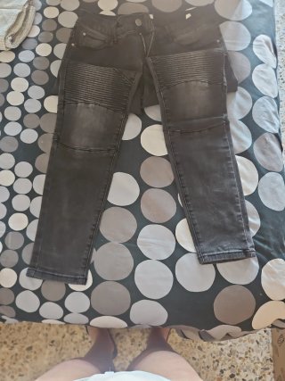 Pantalón vaquero hombre negro