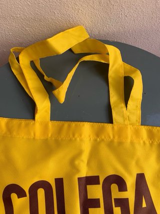 Bolsa tote M&M's Colega Amarilla