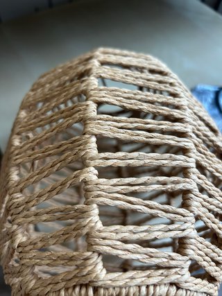 Lámpara colgante de ratan. Diametro 20 cm