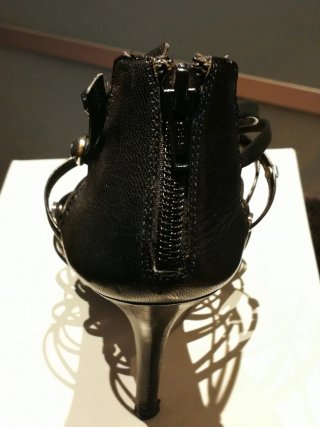 Sandalias Gloria Ortiz Piel Negras Talla 36