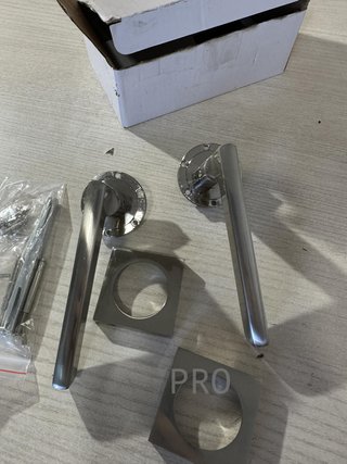 Manetas para puertas