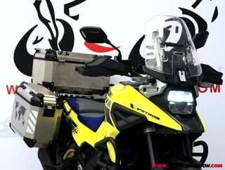SUZUKI V-STROM 1050 XT