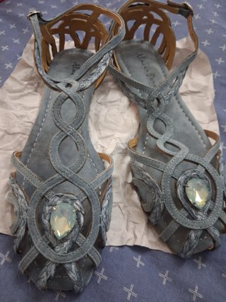 Sandalias Alma en Pena grises