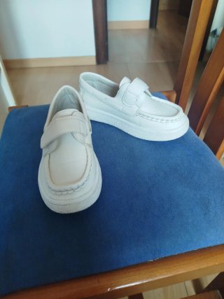 Mocasines deportivos niño blancos