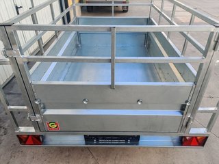 NUEVO: Remolque 750 kg 208X133X50 + barandillas