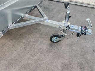 NUEVO: Remolque 750 kg 208X133X50 + barandillas