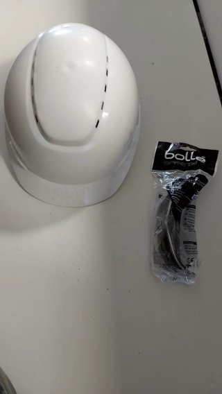 Casco 3M y Gafas Bolle Seguridad