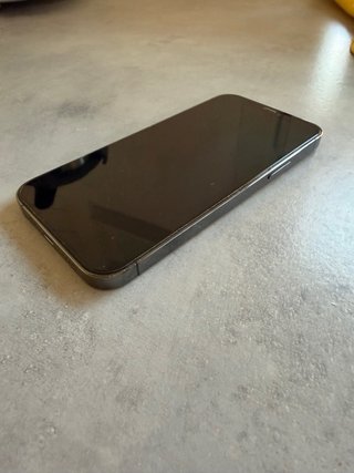iPhone 12 Pro Apple