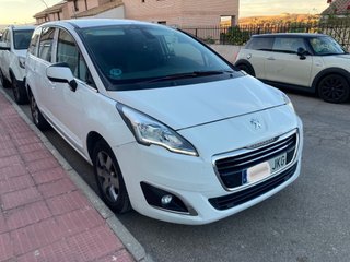 Peugeot 5008 1.6 bluehdi 120
