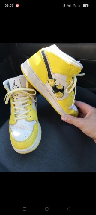 Nike Jordan Scarpe Mid Top
