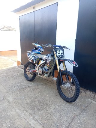 Yamaha YZ450F