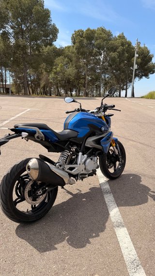 BMW G 310 R Azul