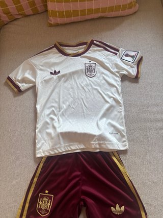 Equipación España Fútbol Infantil 5-6 Años