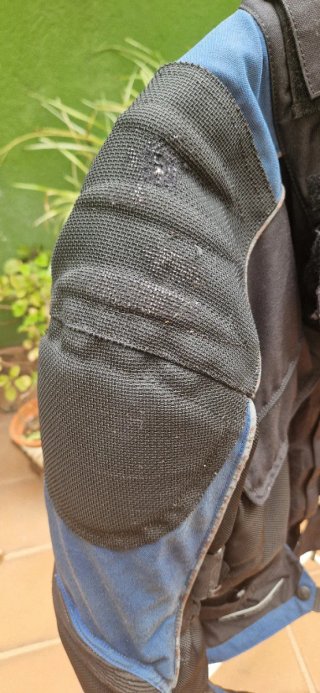 Chaqueta Moto Bering Negra y Azul