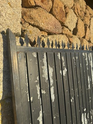 Portón hierro galvanizado