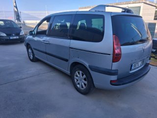 Peugeot 807 2004