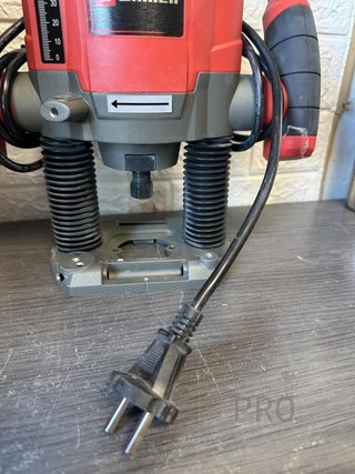 Fresadora eléctrica Einhell